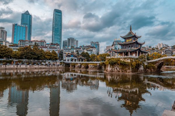 、贵州贵阳甲秀楼建筑标志建筑
