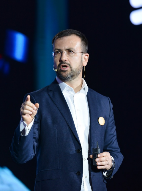 爱立信申宁山:华为既是对手也是伙伴 欢迎开放的全球竞争