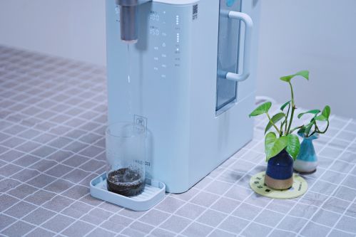 Miss Xi熊小夕独角兽净饮机评测: 花小钱办大事,让全家人享受“看得见的纯净水”