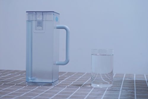 Miss Xi熊小夕独角兽净饮机评测: 花小钱办大事,让全家人享受“看得见的纯净水”