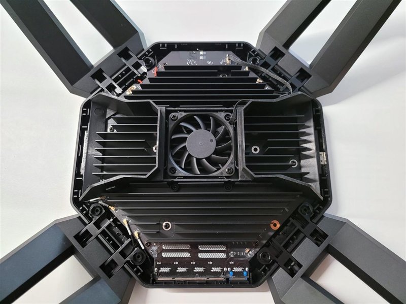 小米AX9000路由器评测:全系列中最强穿墙效果