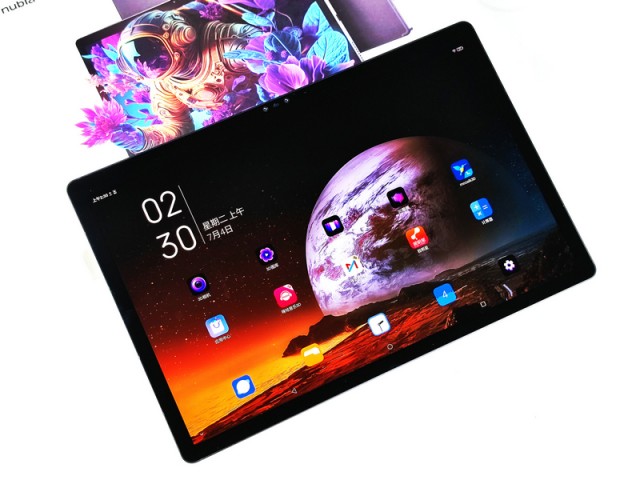 nubia Pad 3D评测:全球首款AI裸眼3D平板 让3D触手可及