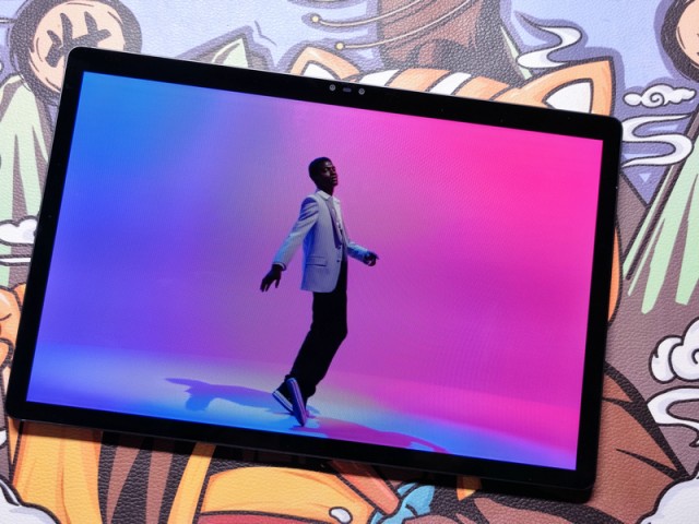 nubia Pad 3D评测:全球首款AI裸眼3D平板 让3D触手可及