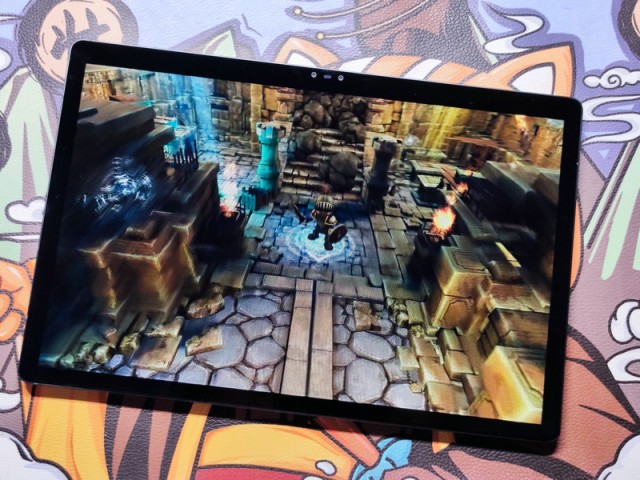 nubia Pad 3D评测:全球首款AI裸眼3D平板 让3D触手可及