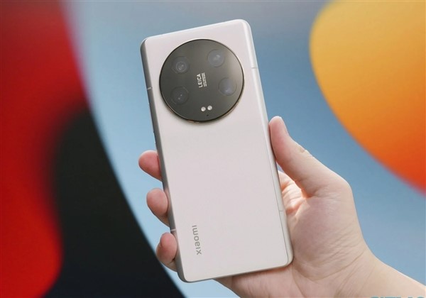 小米14 Ultra曝光:升级1英寸LYT900主摄 支持DCG双转换增益