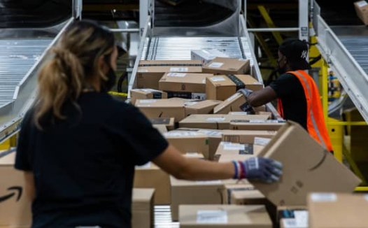 亚马逊Prime Day开门红:首日销售额超过56亿美元